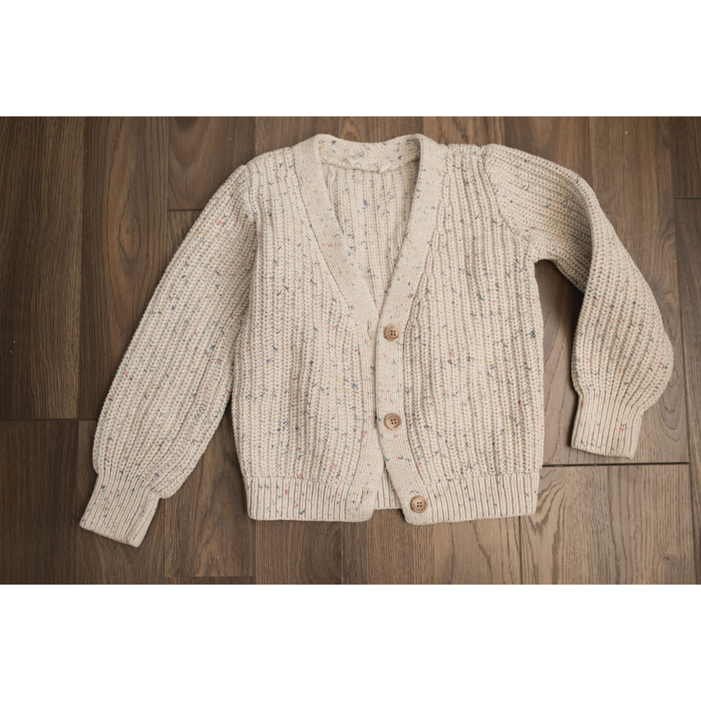 Gap Kids size 4 chunky knit speckled oatmeal button up sweater cardigan